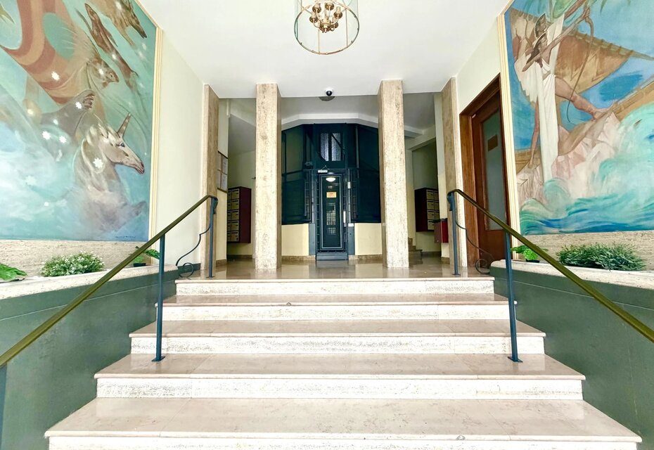 Spacieux 2 pièces avec balcon et cave à deux pas de la Promenade des Anglais